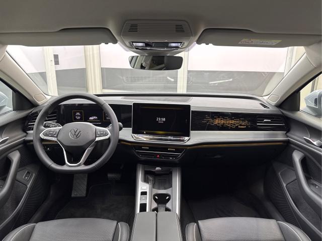 Volkswagen / Passat Variant / / / / 