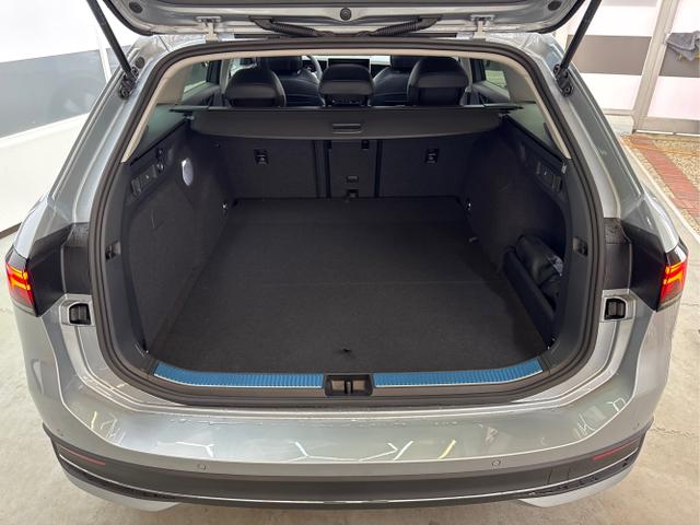 Volkswagen / Passat Variant / / / / 