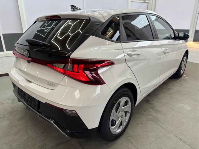 Hyundai / i20 / / / / 