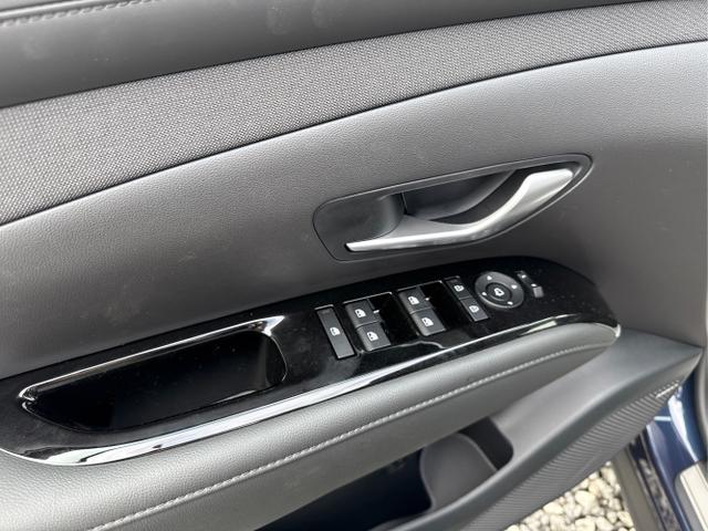 Hyundai / TUCSON FACELIFT / Weiß / / / 