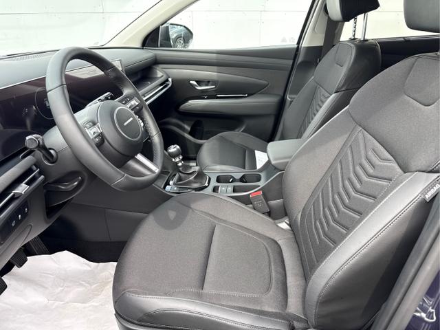 Hyundai / TUCSON FACELIFT / Weiß / / / 