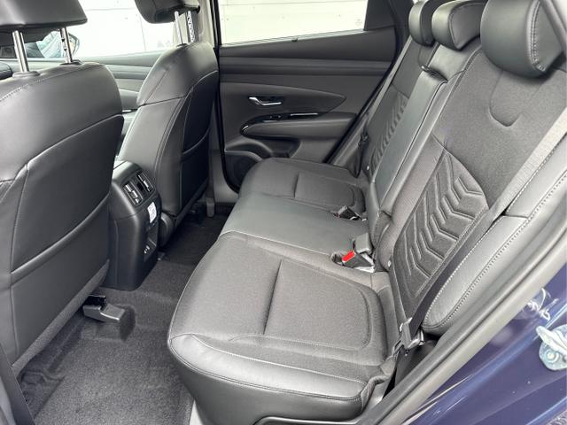 Hyundai / TUCSON FACELIFT / Weiß / / / 