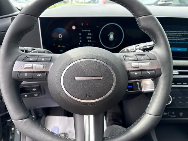 Hyundai / TUCSON FACELIFT / Weiß / / / 