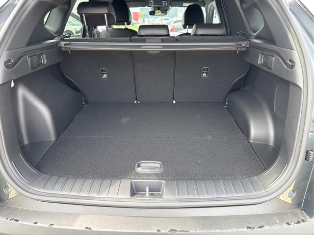 Hyundai / TUCSON FACELIFT / Weiß / / / 
