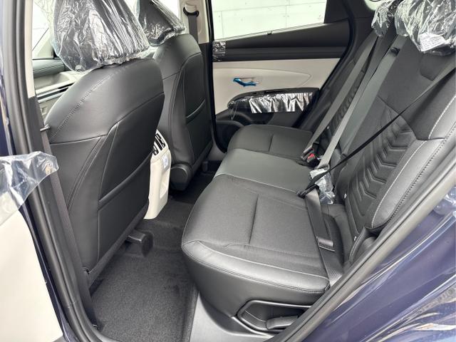 Hyundai / TUCSON FACELIFT / Weiß / / / 