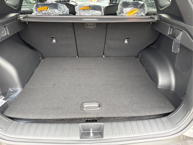 Hyundai / TUCSON FACELIFT / Weiß / / / 