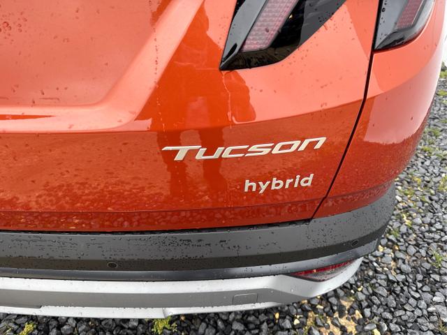 Hyundai / TUCSON FACELIFT / Weiß / / / 