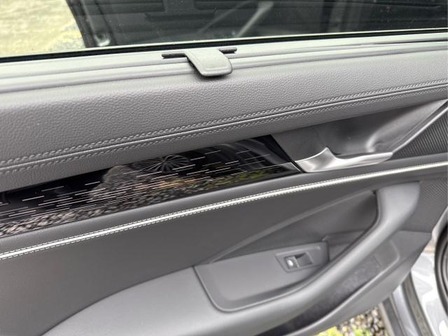 Volkswagen / Passat Variant / Weiß / / / 
