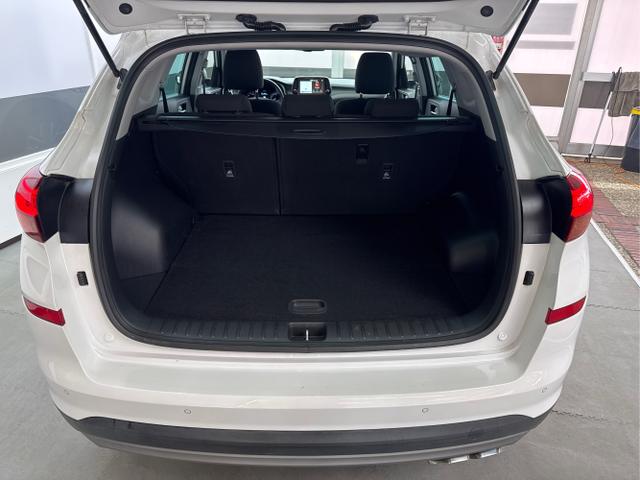 Hyundai / TUCSON / / / / 