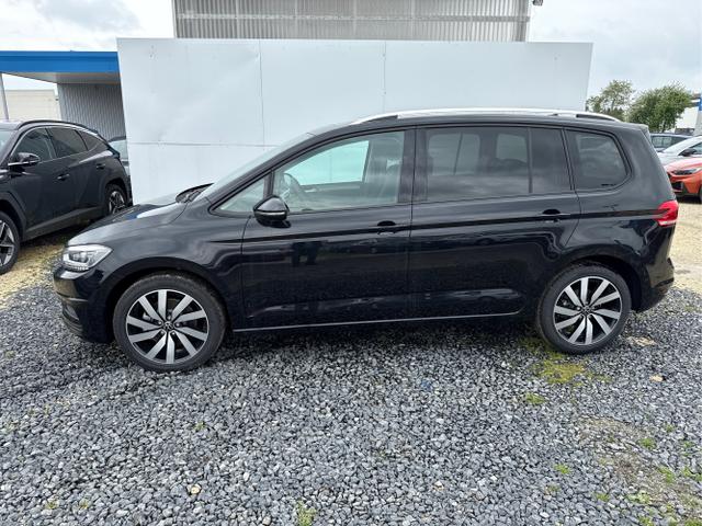 Volkswagen / Touran / Weiß / / / 