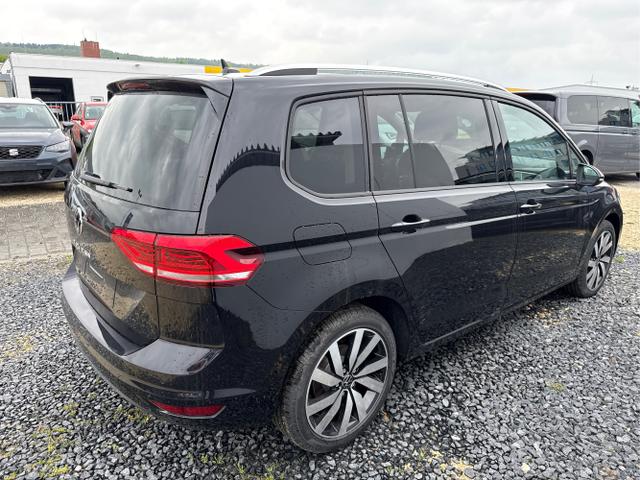 Volkswagen / Touran / Weiß / / / 