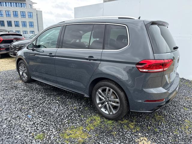 Volkswagen / Touran / Weiß / / / 