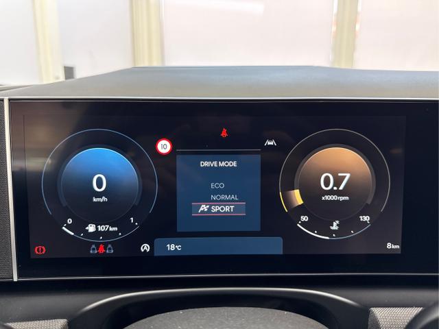 Hyundai / TUCSON FACELIFT / Rot / / / NAVI 360 KRELL NAVI MATRIX