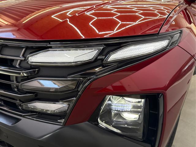 Hyundai / TUCSON FACELIFT / Rot / / / NAVI 360 KRELL NAVI MATRIX