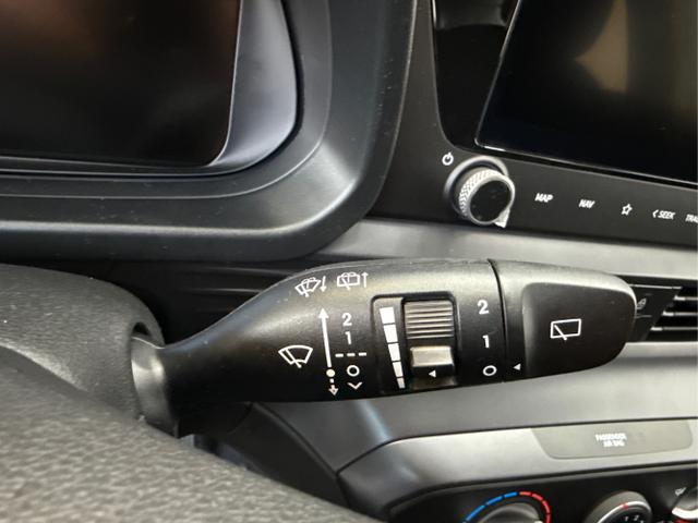 Hyundai / BAYON / Grau / / / NAVI RFK PDC 