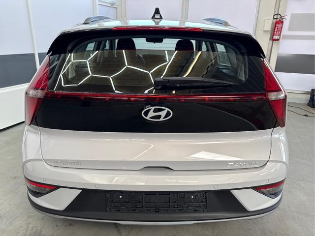 Hyundai / BAYON / Grau / / / NAVI RFK PDC 