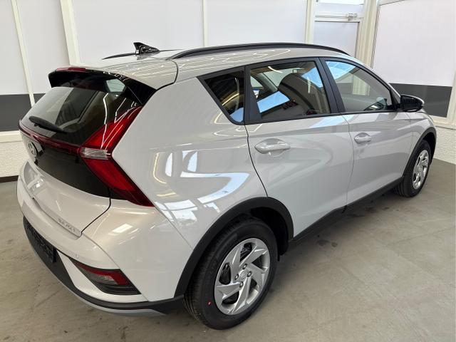 Hyundai / BAYON / Grau / / / NAVI RFK PDC 