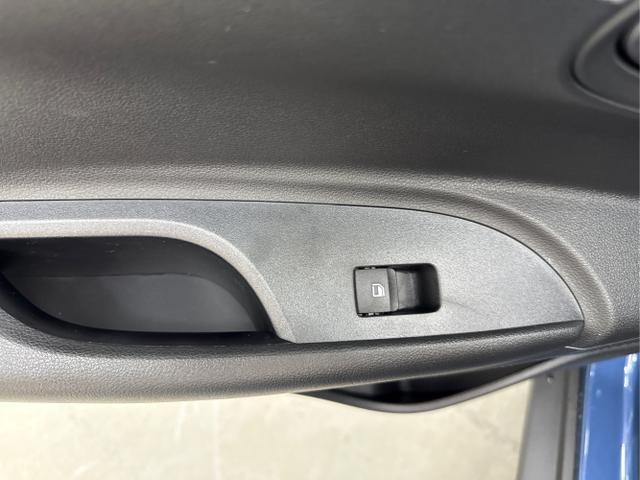 Hyundai / BAYON / Blau / / / NAVI SHZ RFK PDC KLIMAAUTOMATIK Licht/Regensensor