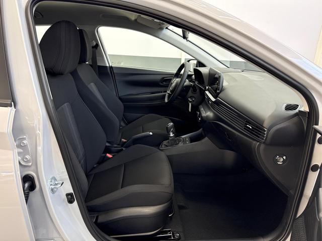 Hyundai BAYON LIFE FL NAVI RFK PDC 