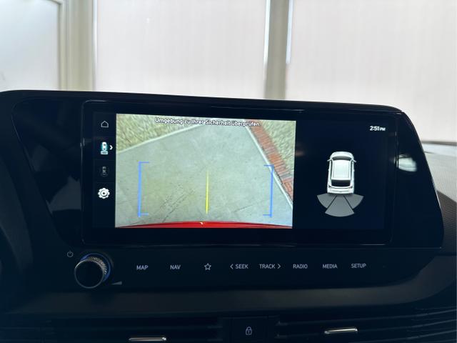 Hyundai / BAYON / Rot / / / DCT SHZ NAVI RFK PDC 