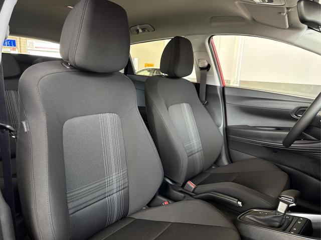 Hyundai BAYON LIFE FL DCT SHZ NAVI RFK PDC 