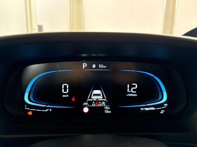 Hyundai BAYON LIFE FL DCT SHZ NAVI RFK PDC 