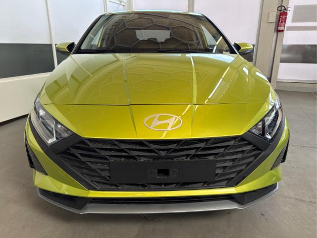 Hyundai i20 - COMFORT FL WP NAVI RFK TEMPOMAT