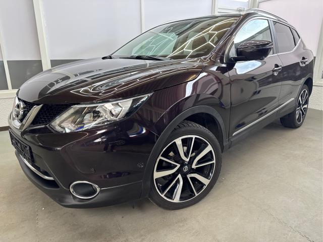 Nissan Qashqai - TEKNA NAVI 360 SHZ KEYLESS