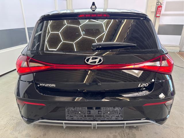 Hyundai / i20 / / / / 