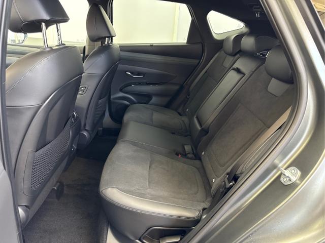 Hyundai / TUCSON FACELIFT / Grün / / / 20th Anniversary KRELL SHZ v+h 360Kamera HUD