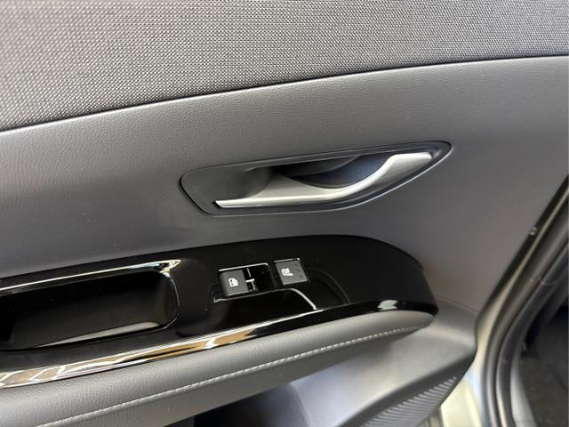 Hyundai / TUCSON FACELIFT / Grün / / / 20th Anniversary KRELL SHZ v+h 360Kamera HUD