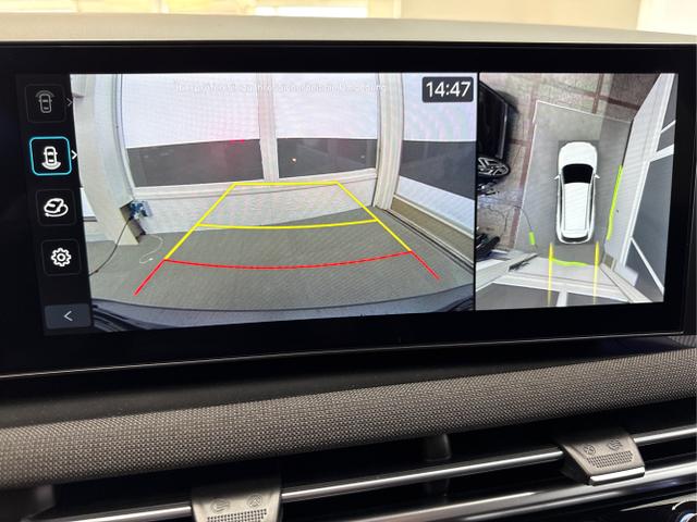Hyundai / TUCSON FACELIFT / Grün / / / 20th Anniversary KRELL SHZ v+h 360Kamera HUD