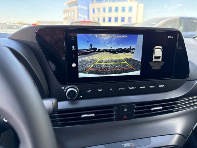 Hyundai / i20 / Weiß / / / 