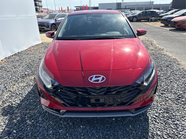 Hyundai / i20 / Weiß / / / 