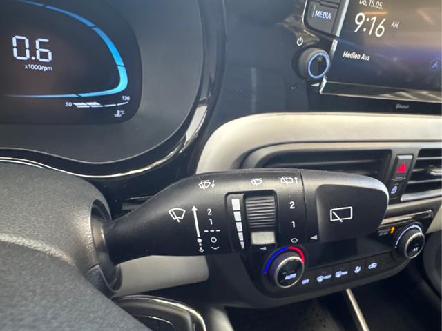 Hyundai / i10 / / / / 