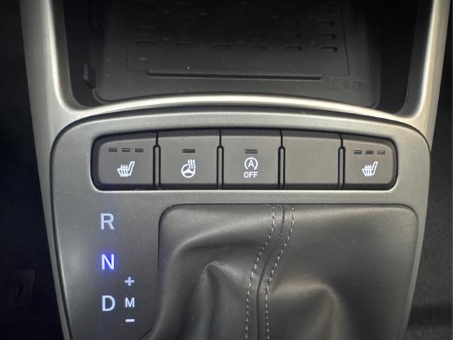 Hyundai / i10 / / / / 