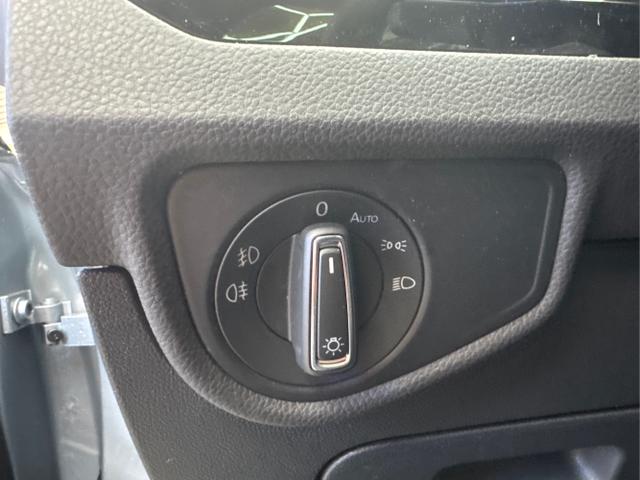 Volkswagen / Touran / / / / 