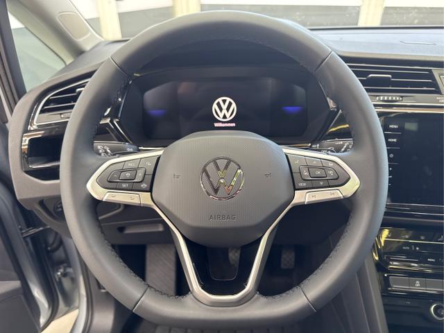 Volkswagen / Touran / / / / 