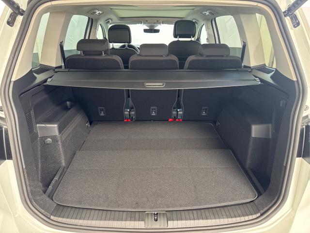 Volkswagen / Touran / / / / 