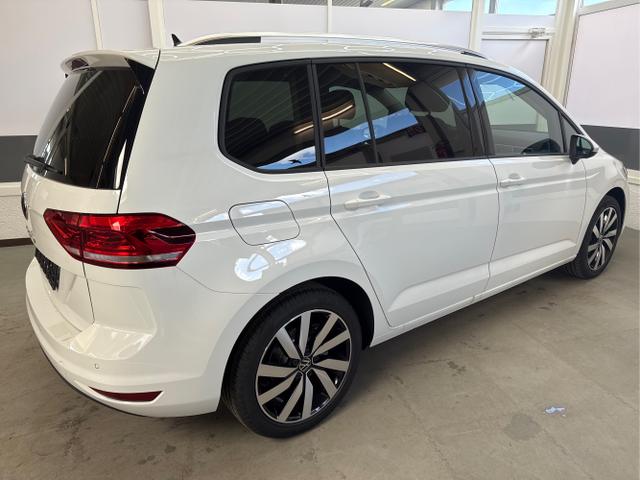 Volkswagen / Touran / / / / 