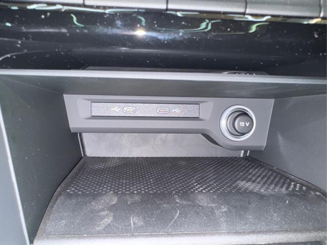 Volkswagen / Touran / / / / 