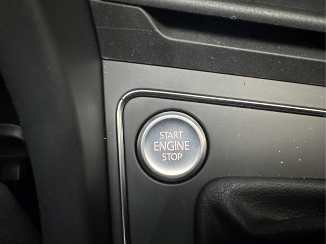 Volkswagen / Touran / / / / 