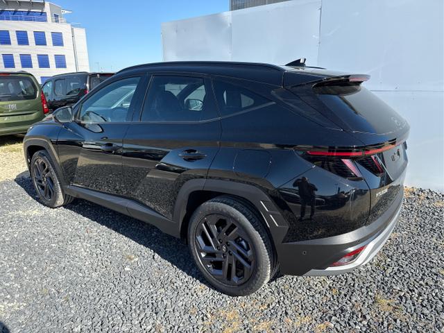 Hyundai / TUCSON FACELIFT / Weiß / / / 