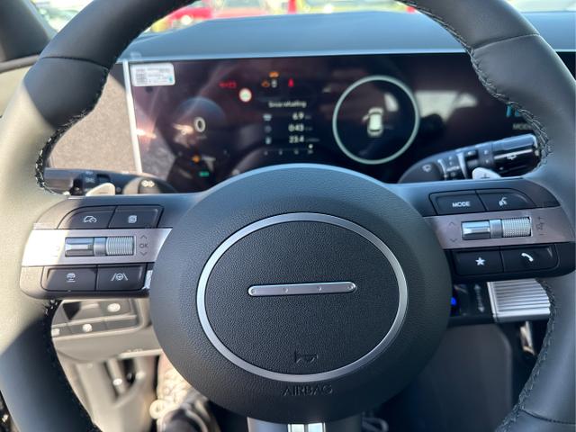 Hyundai / TUCSON FACELIFT / Weiß / / / 