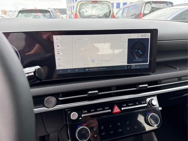 Hyundai / TUCSON FACELIFT / Weiß / / / 