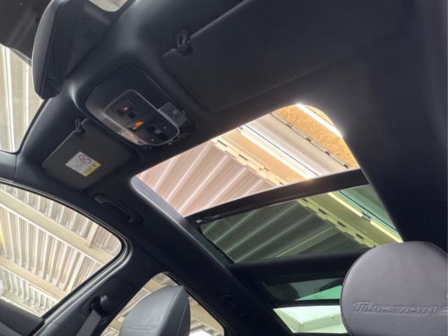 Hyundai / TUCSON FACELIFT / / / / 