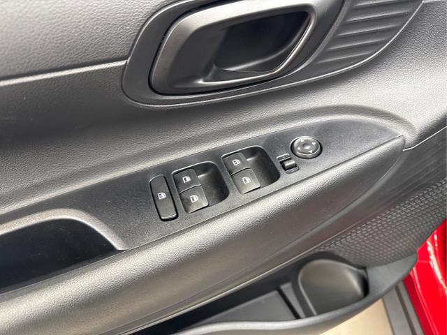 Hyundai / BAYON / Rot / / / NAVI RFK PDC 