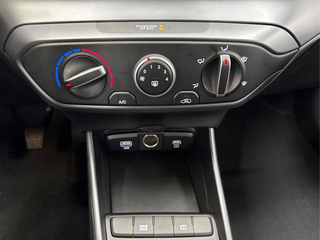 Hyundai / BAYON / Rot / / / NAVI RFK PDC 