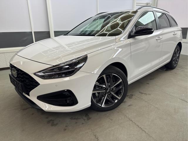 Hyundai i30 Kombi - PREMIUM SHZ NAVI KLIMAAUTOMATIK ALU SmartKey