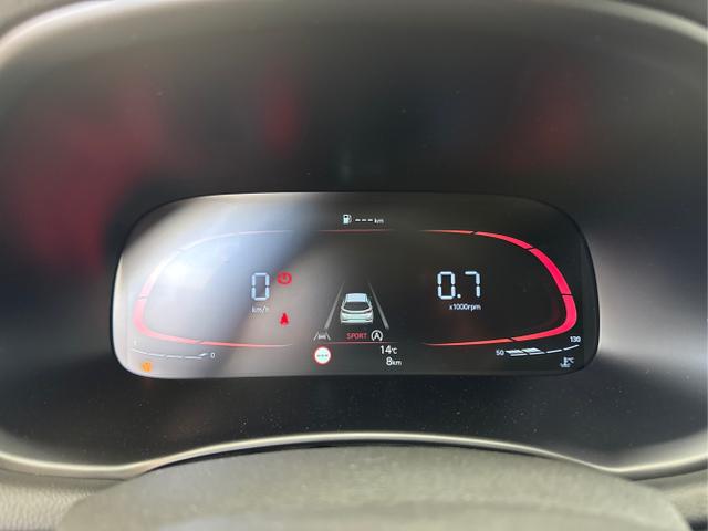 Hyundai / i30 / Rot / / / SHZ NAVI ALU LED RFK PDC